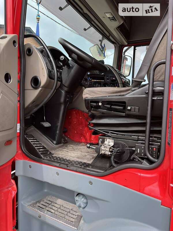 Тягач DAF XF 105 2008 в Чернівцях