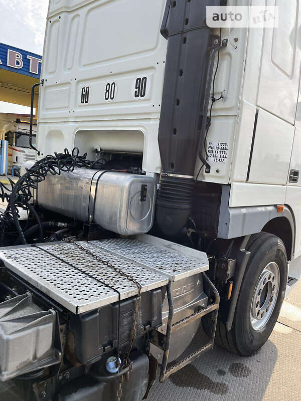 Тягач DAF XF 105 2011 в Умани
