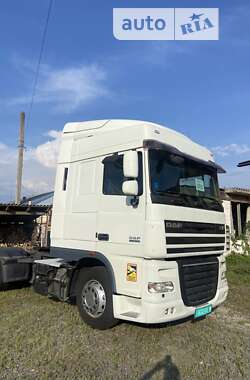 Тягач DAF XF 105 2013 в Хусте