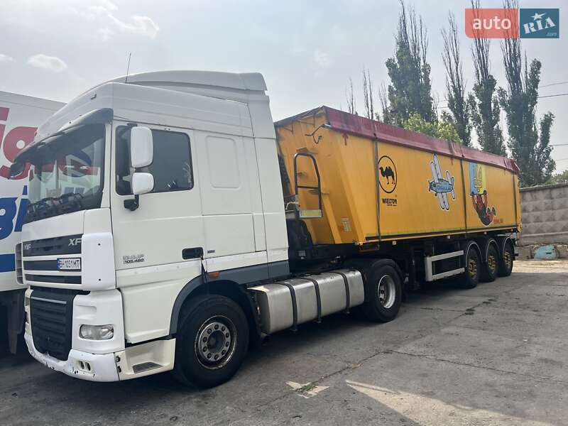 Зерновоз DAF XF 105 2011 в 