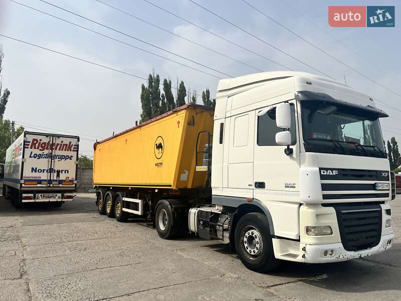 Зерновоз DAF XF 105 2011 в Одесі