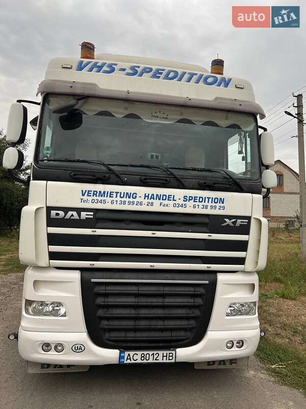 Тягач DAF XF 105 2010 в 