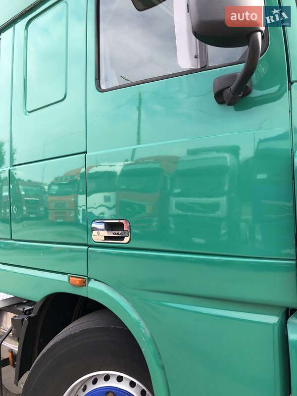 Тягач DAF XF 105 2009 в Вінниці