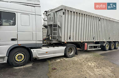 Самосвал DAF XF 105 2009 в 