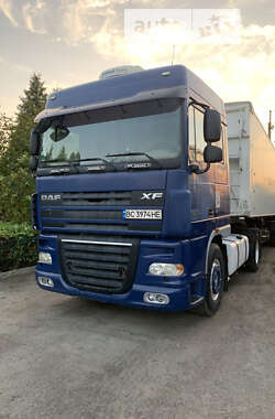 Тягач DAF XF 105 2008 в Львове