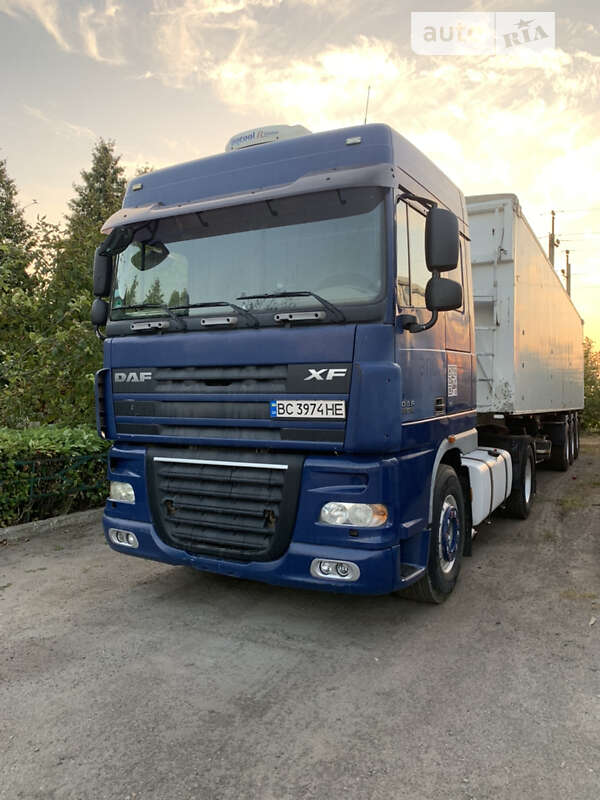 Тягач DAF XF 105 2008 в Львові