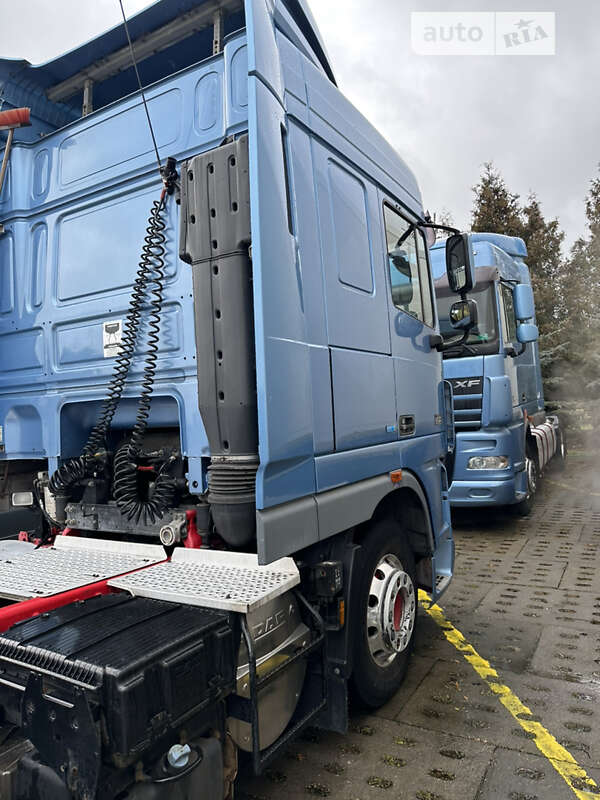Тягач DAF XF 105 2013 в Ирпене