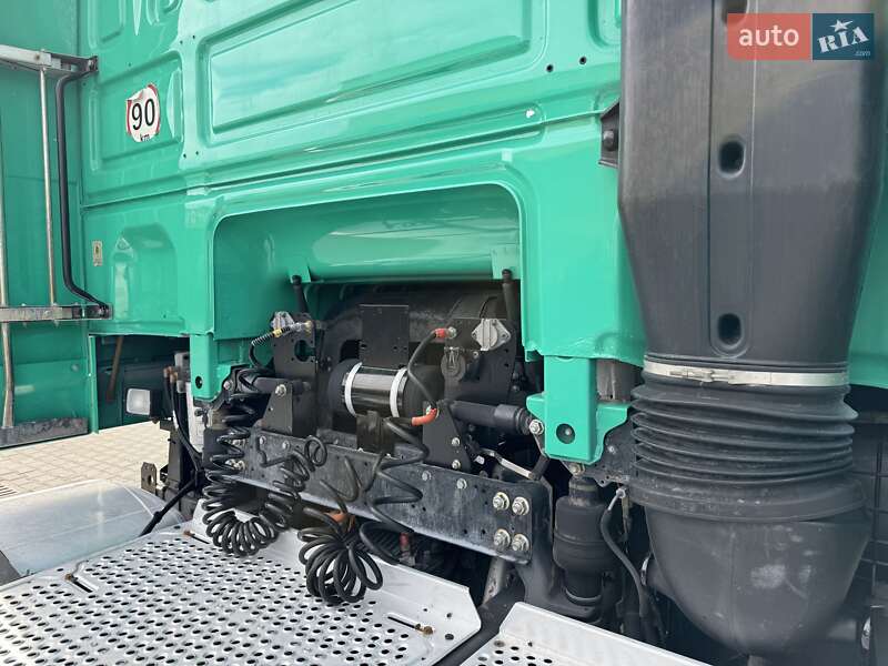 Тягач DAF XF 105 2012 в Чернівцях