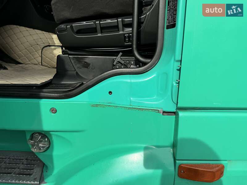 Тягач DAF XF 105 2012 в Чернівцях