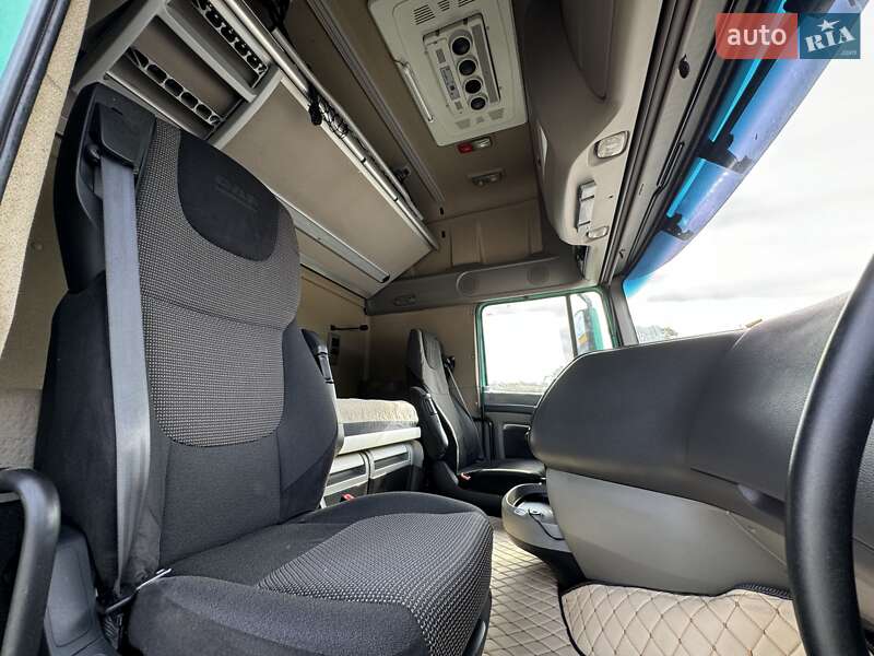 Тягач DAF XF 105 2012 в Чернівцях