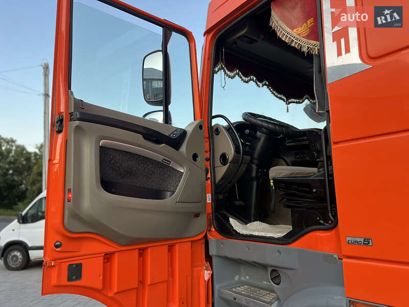 Тягач DAF XF 105 2007 в Ровно