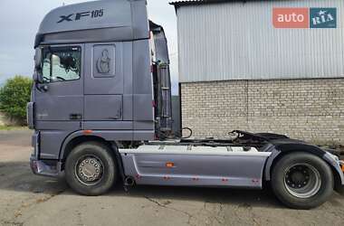 Тягач DAF XF 105 2010 в 