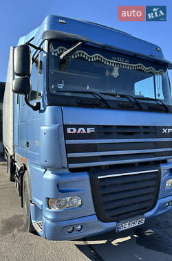 Тягач DAF XF 105 2011 в Львове