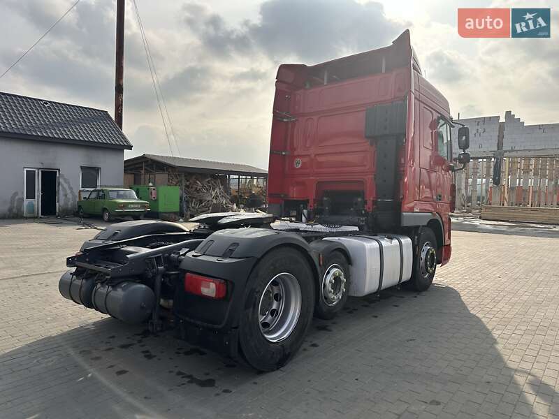 Тягач DAF XF 105 2013 в Тячеве