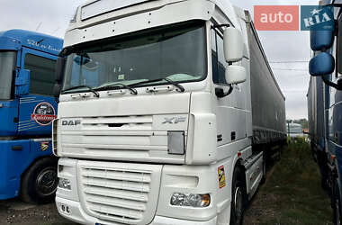 Тягач DAF XF 105 2010 в Чернівцях