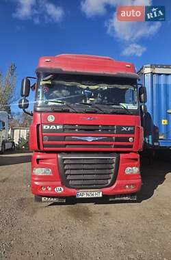 Тягач DAF XF 105 2012 в Запоріжжі