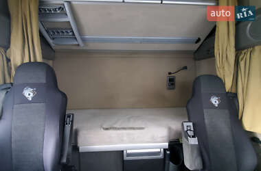 Тягач DAF XF 105 2011 в 