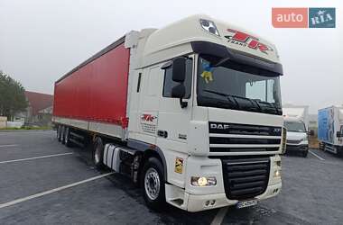 Тягач DAF XF 105 2011 в Городке