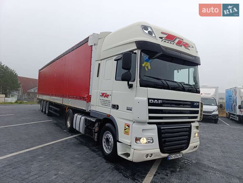 Тягач DAF XF 105 2011 в Городке