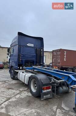 Тягач DAF XF 105 2010 в 