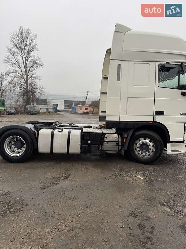 Тягач DAF XF 105 2007 в Могилев-Подольске