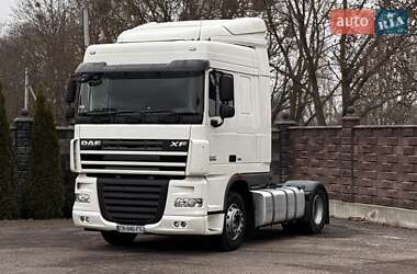 Тягач DAF XF 105 2012 в Рівному