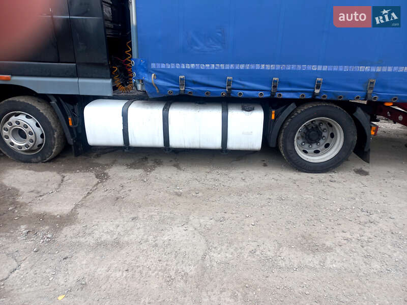Тягач DAF XF 105 2010 в Луцке
