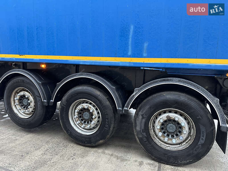 Самосвал DAF XF 105 2010 в Сарнах