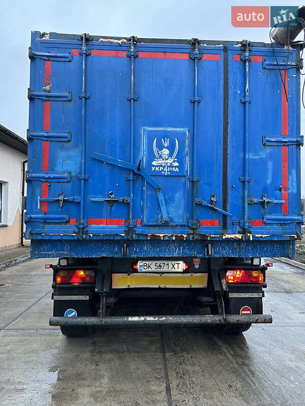 Самосвал DAF XF 105 2010 в Сарнах