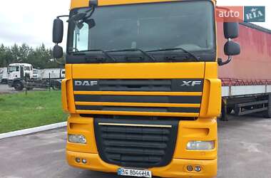 Тягач DAF XF 105 2010 в Львові