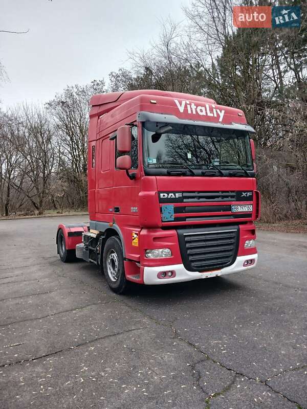 Тягач DAF XF 105 2012 в Днепре