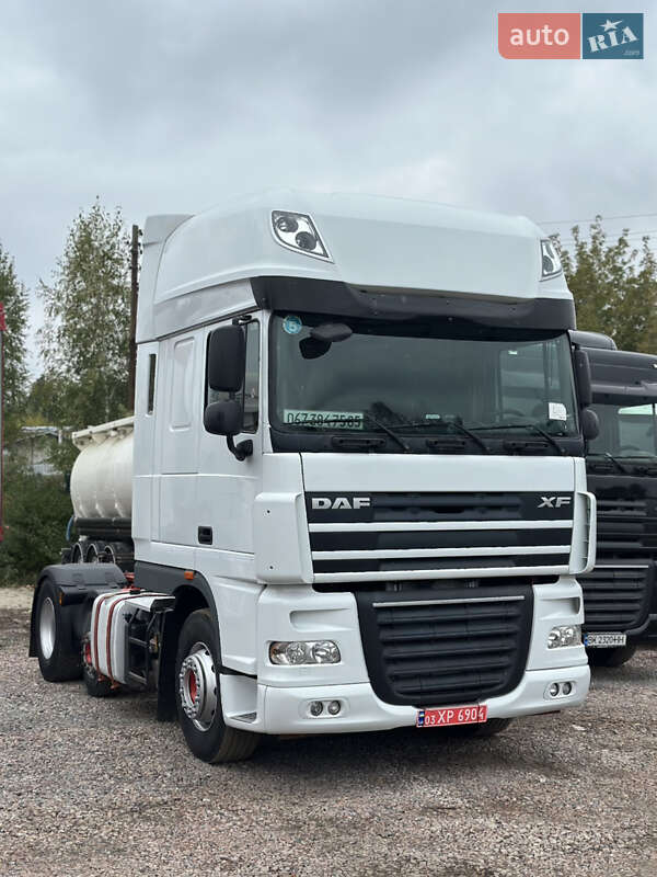 Тягач DAF XF 105 2013 в Рівному
