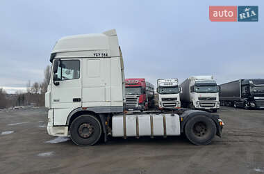 Тягач DAF XF 105 2011 в 
