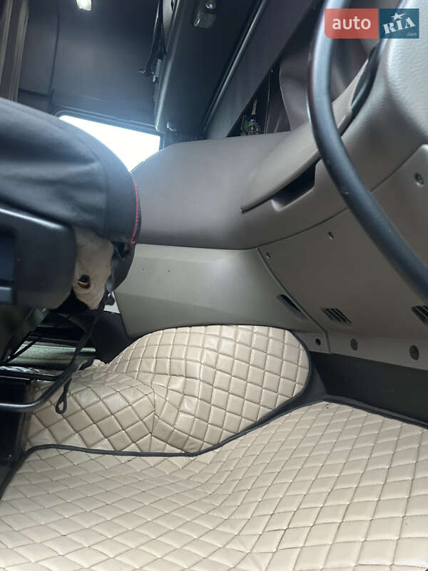 Тягач DAF XF 105 2008 в Ужгороде