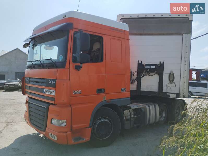 Тягач DAF XF 105 2011 в Львове