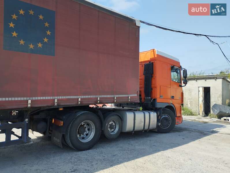 Тягач DAF XF 105 2011 в Львове