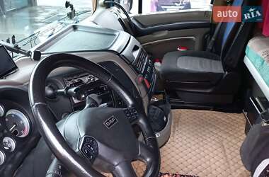 Тягач DAF XF 105 2011 в 