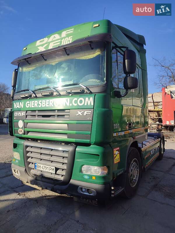 Тягач DAF XF 105 2008 в Одессе