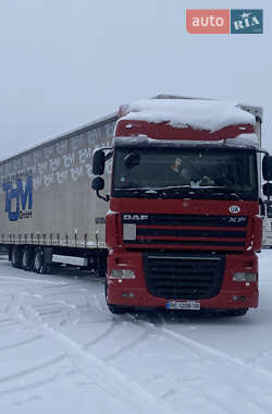 Тентованый DAF XF 105 2008 в Городке