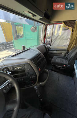 Тягач DAF XF 105 2011 в 