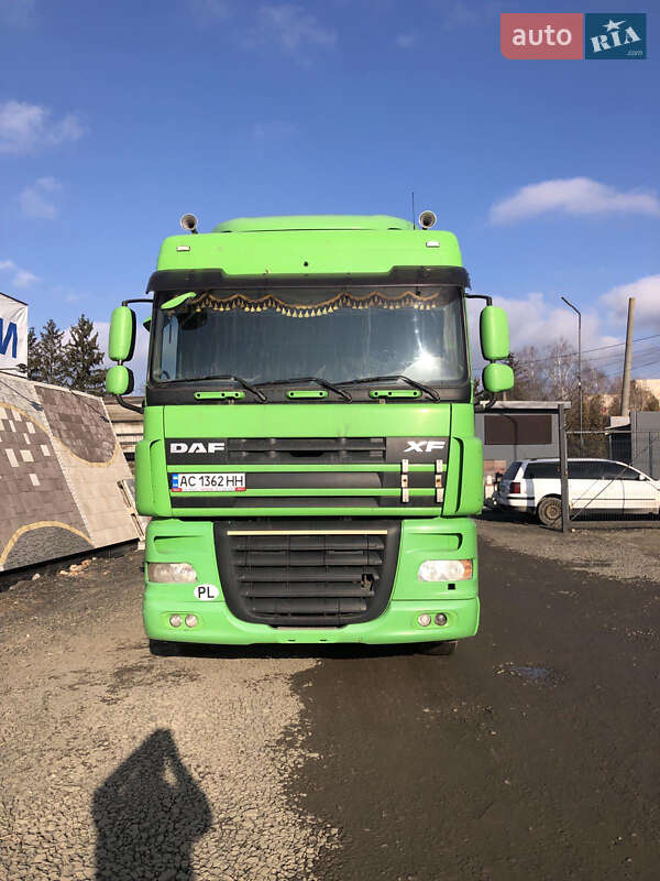 Тягач DAF XF 105 2012 в Луцке