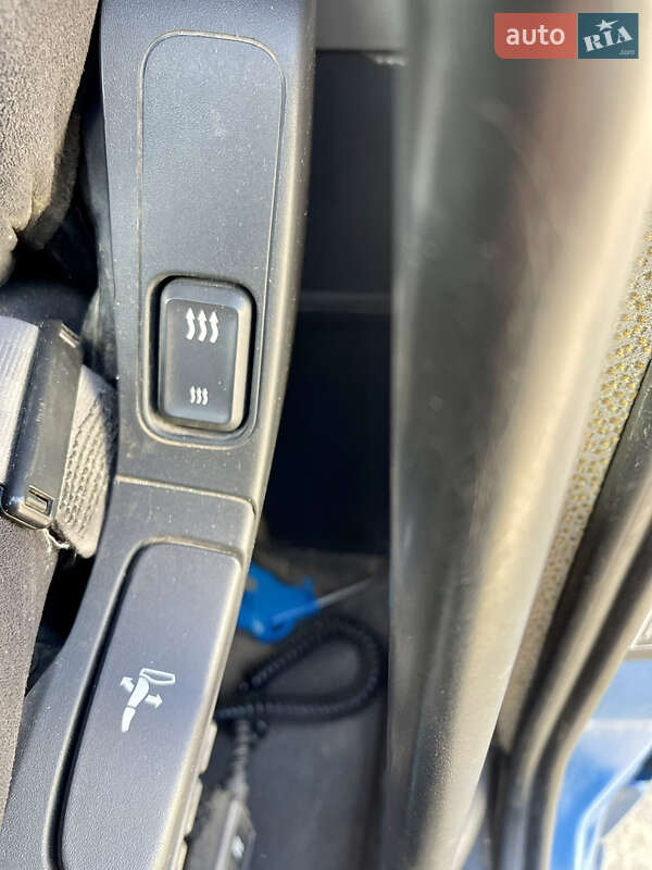 Тягач DAF XF 105 2013 в Киеве