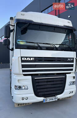 Контейнеровоз DAF XF 105 2013 в Львові