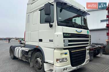 Тягач DAF XF 105 2011 в 