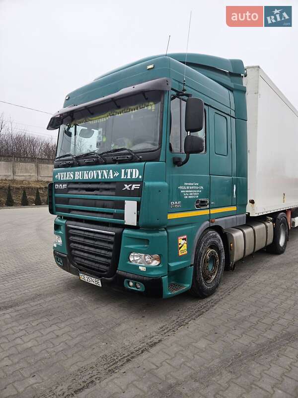 Тягач DAF XF 105 2008 в Черновцах