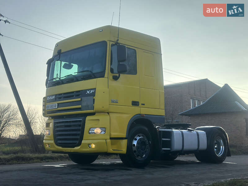 Тягач DAF XF 105 2013 в Дубно