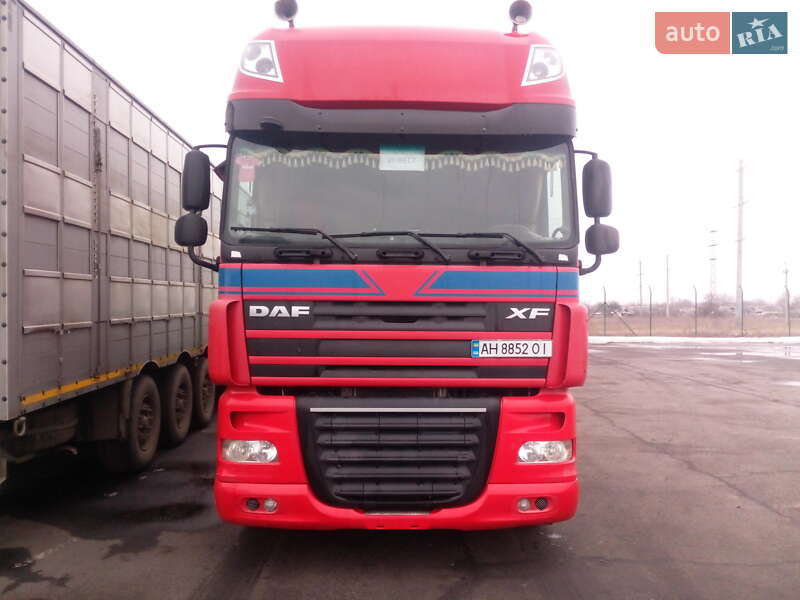 Тягач DAF XF 105 2011 в Днепре