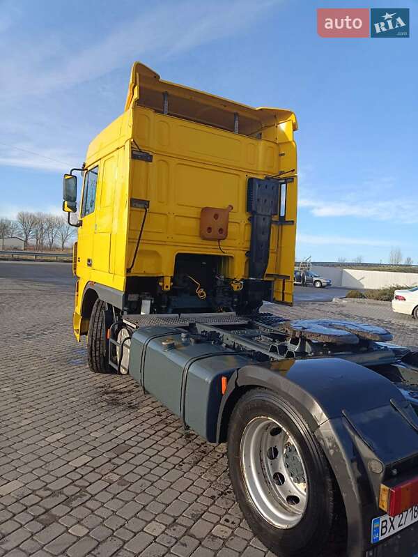 Тягач DAF XF 105 2004 в Любарі