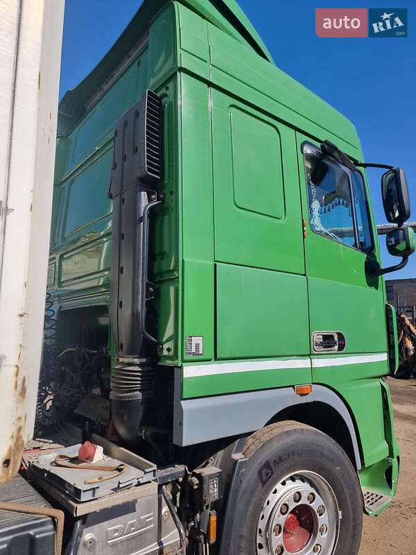Тягач DAF XF 105 2007 в Житомире