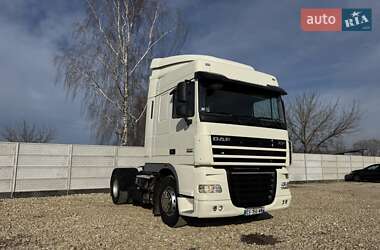 Тягач DAF XF 105 2012 в Радивилове